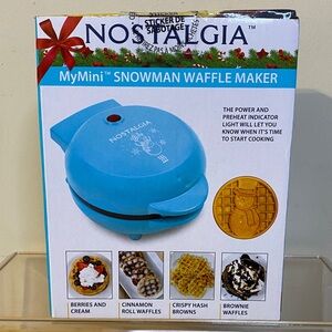 Nostalgia MyMini Snowman Waffle Maker - Light Blue